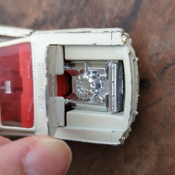 DINKY FORD MUSTANG 161 FASTBACK CAR DIE CAST METAL TOY - Picture 5 of 6